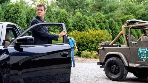 Unforgettable Season 2 Episode 11 - East of Islip