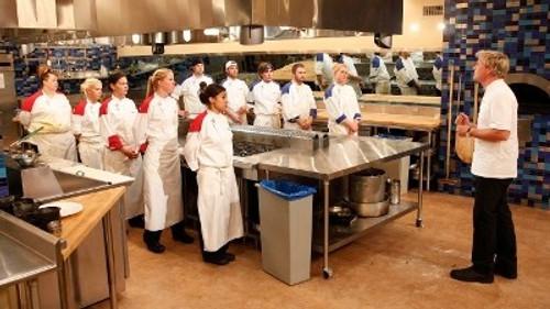 Hell's Kitchen Season 9 Episode 8 - 10 Chefs Compete