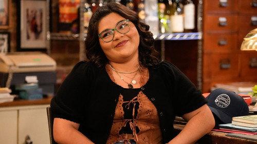 Happy's Place Season 2 Episode 17 - Everybody's a Critic