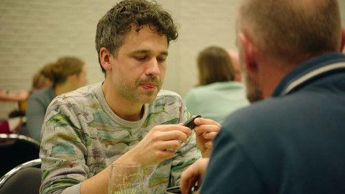 Factcheckers Season 1 Episode 2 - Are you allowed to eat closed mussels or not?