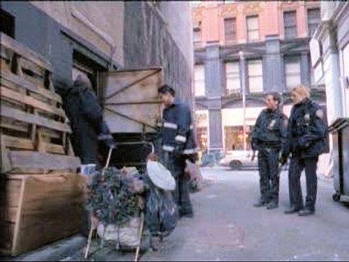 Third Watch Season 2 Episode 14 - A Rock and a Hard Place