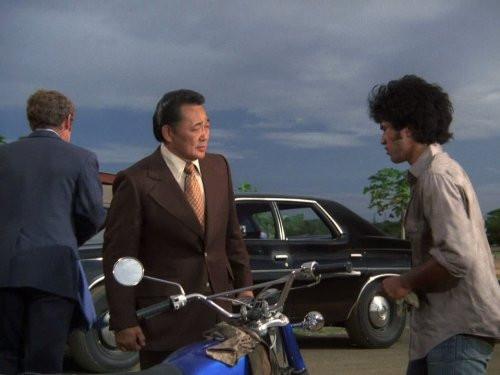 Hawaii Five-O Season 6 Episode 4 - One Big Happy Family