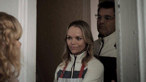 undefined Season 1 Episode 8 - Past Perfect