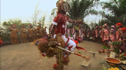 Survivor Season 17 Episode 8 - The Brains Behind Everything