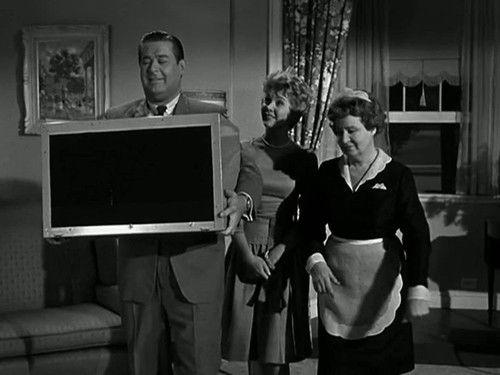 Hazel Season 1 Episode 33 - Heat Wave