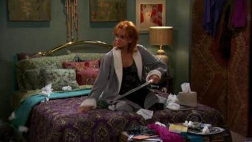 Mike & Molly Season 1 Episode 11 - Carl Gets A Girl