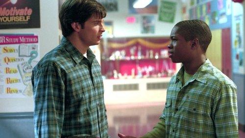 Smallville Season 2 Episode 20 - Witness