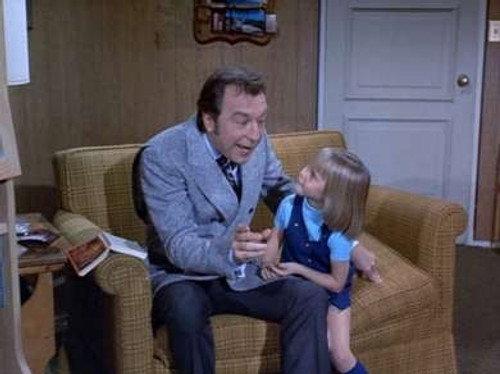 Bewitched Season 6 Episode 17 - The Phrase is Familiar
