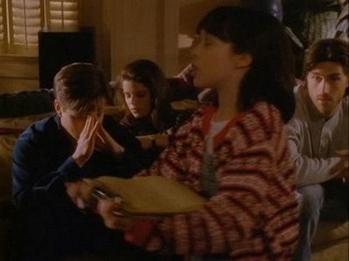 Party of Five Season 1 Episode 16 - Aftershocks