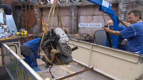 Scrapheap Challenge Season 6 Episode 8 - Super Slick Speedboats