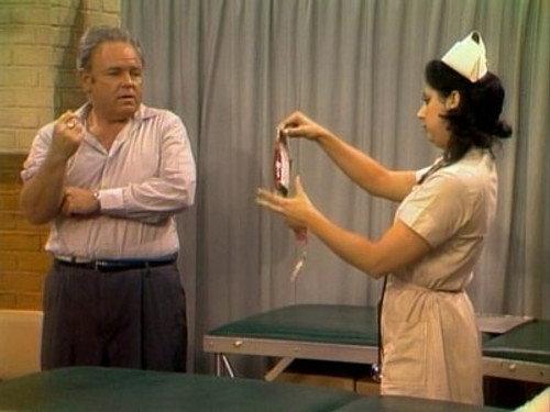 All in the Family Season 1 Episode 4 - Archie Gives Blood