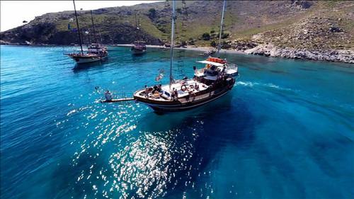 Foreign Correspondent Season 24 Episode 12 - Greece - Odyssey