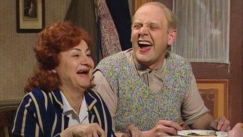 Lili and Marleen Season 2 Episode 1 - Plunderen