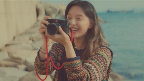 Lovestruck in the City Season 1 Episode 5 - What Do You Do With the Memory Box After Breaking Up?