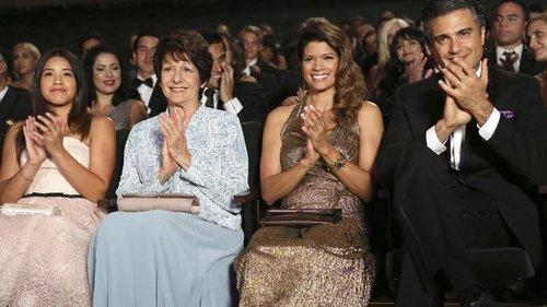 Jane the Virgin Season 1 Episode 9 - Chapter Nine