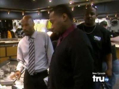 Hardcore Pawn Season 1 Episode 4 - Trouble Inside