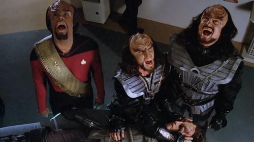 Star Trek: The Next Generation Season 1 Episode 19 - Heart of Glory