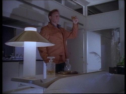 The Twilight Zone Season 3 Episode 18 - Street of Shadows