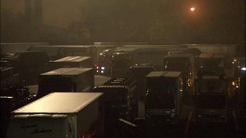 Document 72 Hours Season 1 Episode 9 - Ashigara Service Area, Tomei Expressway