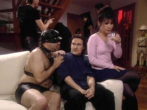 Un gars, une fille Season 4 Episode 13 - Dans la neige - Les échangistes - Gardent Anakin 1