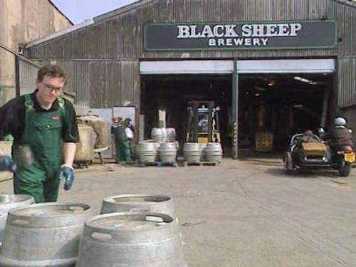 Two Fat Ladies Season 2 Episode 5 - Breakfast