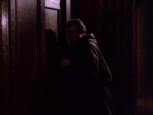 Friday the 13th: The Series Season 1 Episode 2 - The Poison Pen