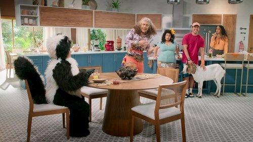 Smother-in-Law Season 2 Episode 8 - A Little Something for Isadir