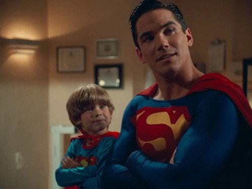 Lois & Clark: The New Adventures of Superman Season 3 Episode 8 - Chip Off the Old Clark