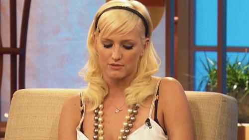 The Ellen DeGeneres Show Season 3 Episode 36 - Barbra Steisand, Ashlee Simpson