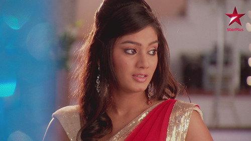 Iss Pyaar Ko Kya Naam Doon? Season 5 Episode 4 - Arnav Declares His Break Up