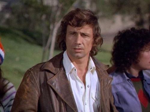 Adam-12 Season 4 Episode 24 - The Wednesday Warrior