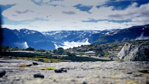 What on Earth? Season 5 Episode 4 - Curse of the Ice Zombies