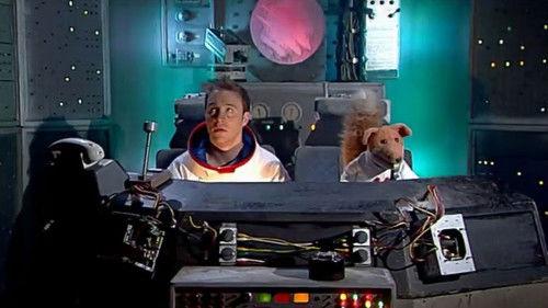 The Basil Brush Show Season 4 Episode 1 - Fox In Space