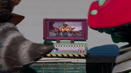 Power Rangers Season 28 Episode 3 - Lost Signal