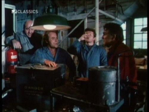 The Streets of San Francisco Season 2 Episode 9 - The Twenty-Four Karat Plague