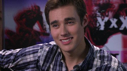 Violetta Season 2 Episode 77 - Episode 77