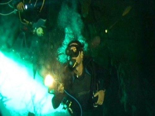 Digging for the Truth Season 1 Episode 8 - Passage to the Maya Underworld