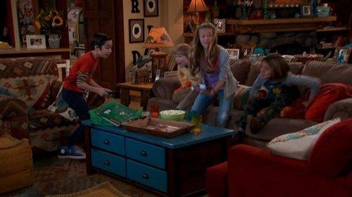 Nicky, Ricky, Dicky & Dawn Season 2 Episode 17 - Doggy Door Afternoon