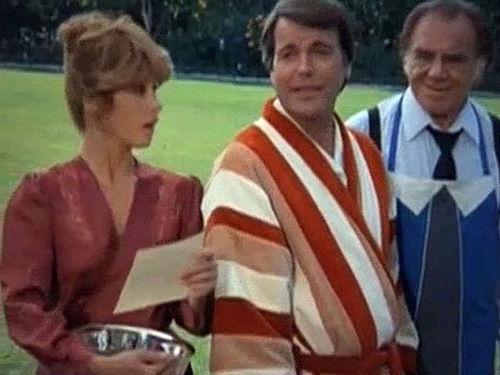 Hart to Hart Season 3 Episode 1 - Harts and Flowers