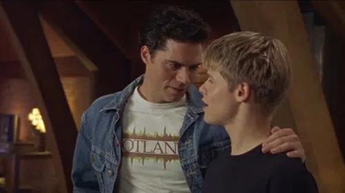 Queer as Folk Season 1 Episode 8 - Babylon Boomerang