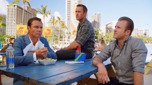 Hawaii Five-0 Season 8 Episode 3 - Kāu pahi, koʻu kua. Kāu pū, koʻu poʻo. (Your Knife, My Back. My Gun, Your Head.)