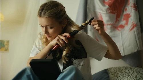 SRAM Season 2 Episode 5 - This is Nora and she was just leaving