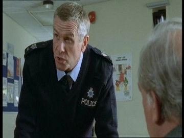 A Touch of Frost Season 9 Episode 2 - Mistaken Identity (2)