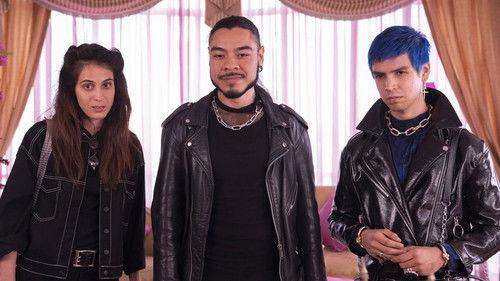 Los Espookys Season 1 Episode 4 - The Cursed Mirror