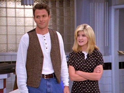 Wings Season 8 Episode 7 - Olive or Twist