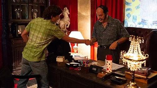 Rigo Season 1 Episode 33 - Evaristo da la cara a la comunidad