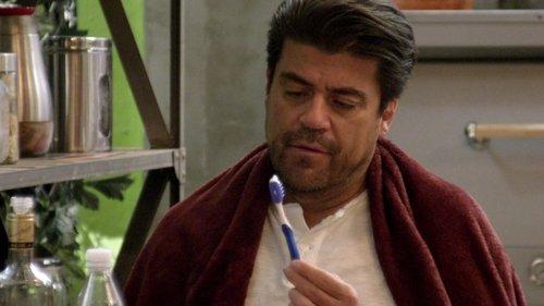 40 y 20 Season 1 Episode 12 - La ex de Paco