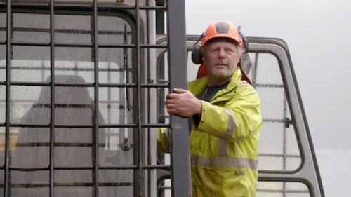 Big Timber Season 2 Episode 7 - The Gambler