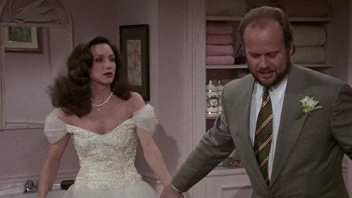 Cheers Season 10 Episode 20 - Smotherly Love