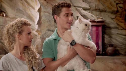 Mako: Island of Secrets Season 2 Episode 16 - First Date